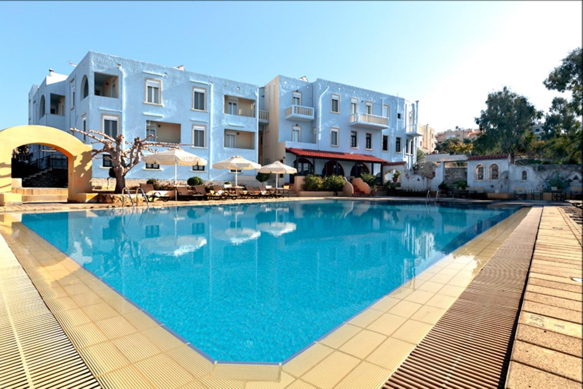 Giorgi'S Blue Apartments カラタス エクステリア 写真