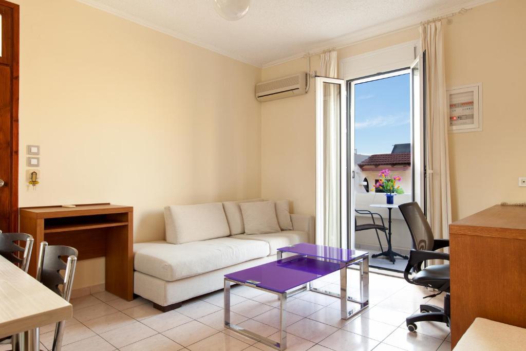 Giorgi'S Blue Apartments カラタス 部屋 写真