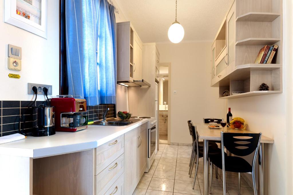 Giorgi'S Blue Apartments カラタス 部屋 写真