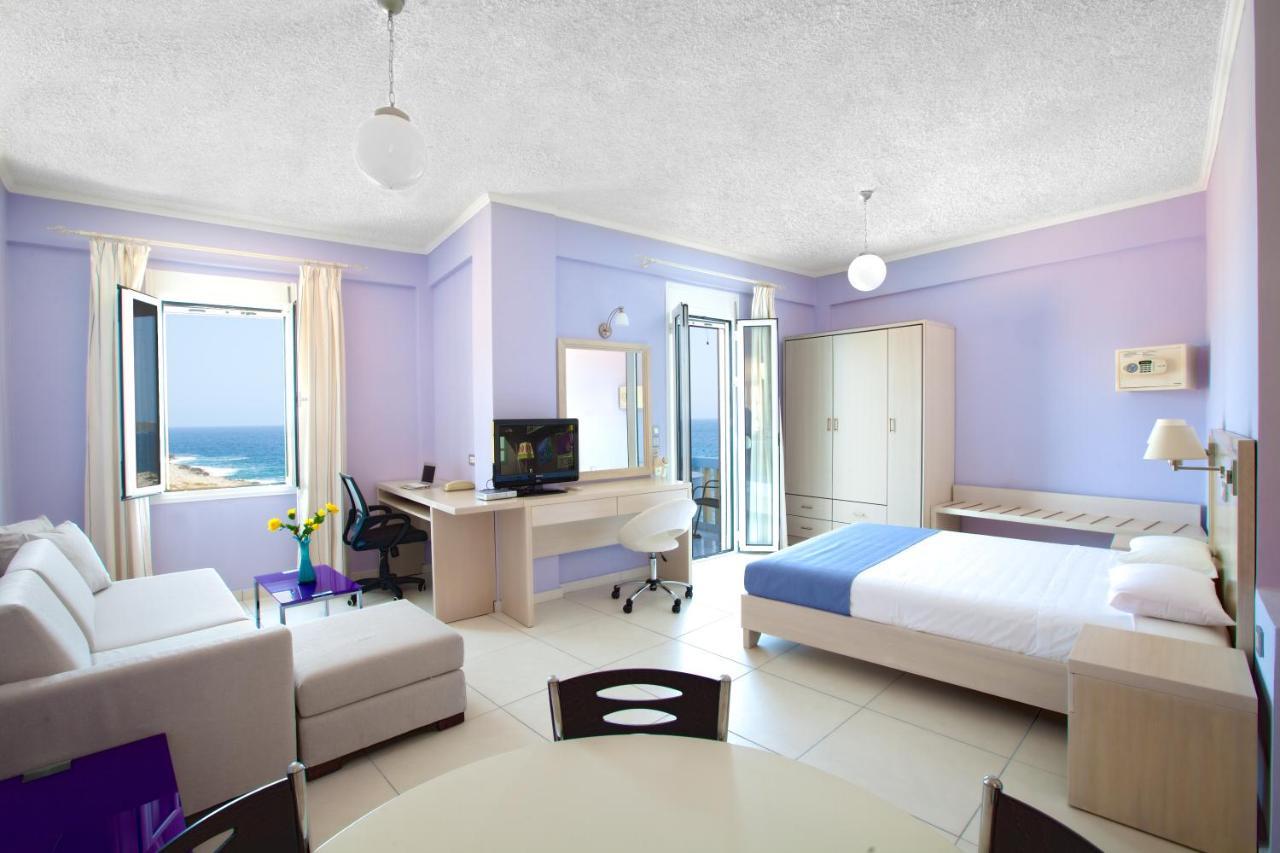 Giorgi'S Blue Apartments カラタス 部屋 写真